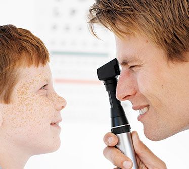 myasthenia-gravis-in-children-10-signs-parents-should-never-ignore